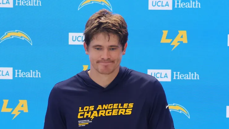 Justin Herbert quarterback of the Los Angeles Chargers