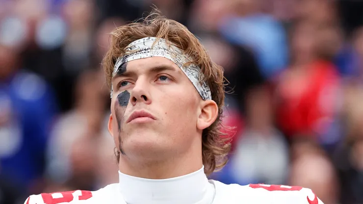 Jaxson Dart quarterback of the New York Giants