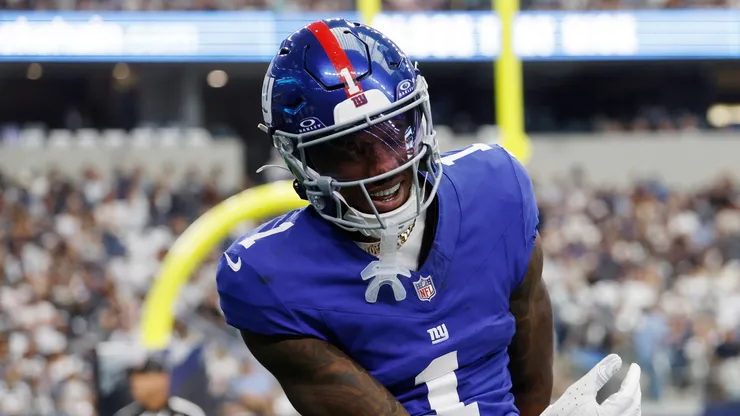 Malik Nabers of the Giants celebrates after a touchdown.