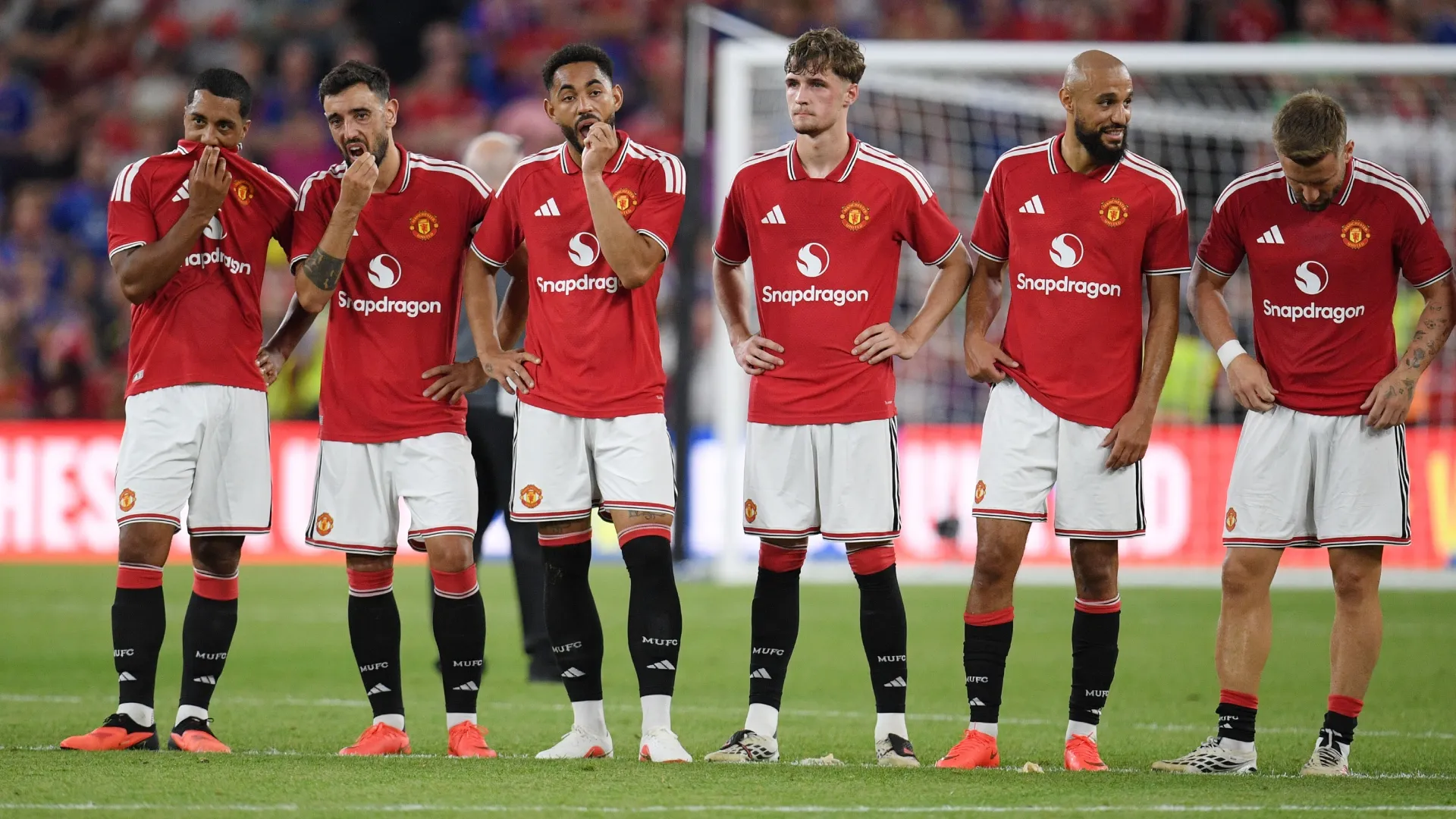 Manchester United players during a pre-season friendly match (Source: Charles McQuillan/Getty Images)