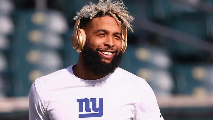 Wide receiver Odell Beckham #13 of the New York Giants warms up.