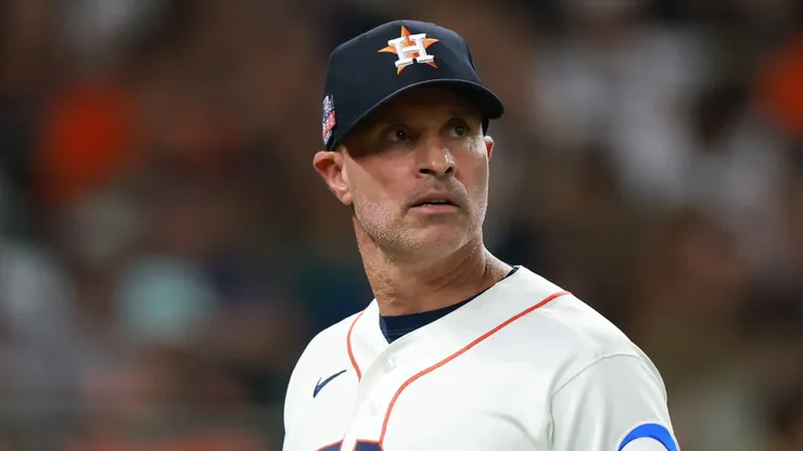 Manager Joe Espada of the Houston Astros visits the mound.