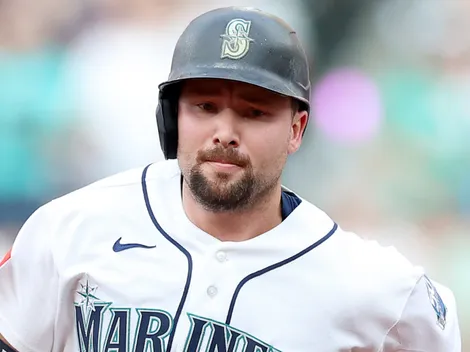 Cal Raleigh keeps Mariners' Wild Card hopes alive