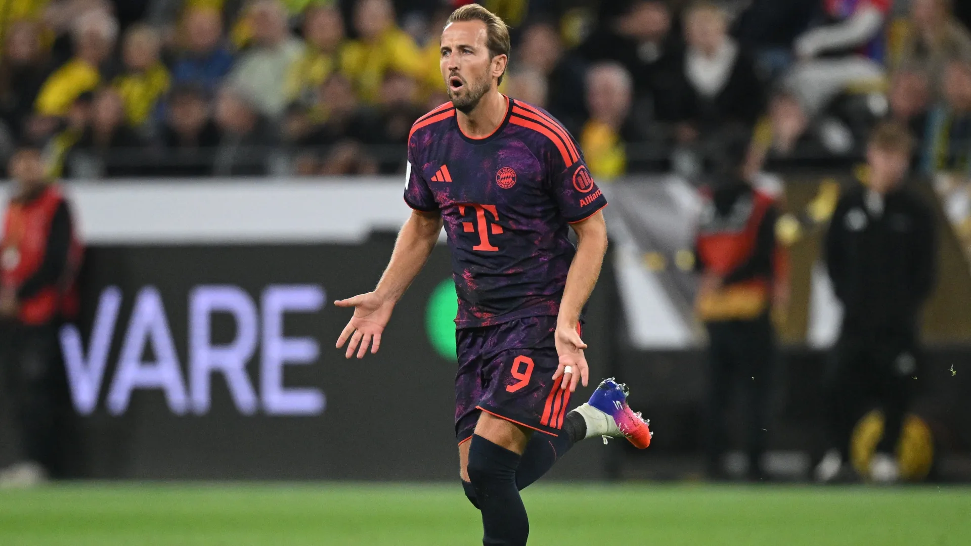 Harry Kane of Bayern Munich during the Franz Beckenbauer Supercup match (Source: Stuart Franklin/Getty Images)