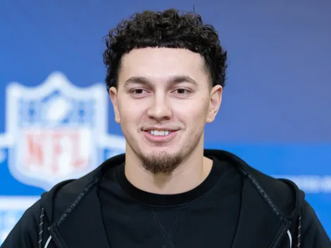 Who are the starting quarterbacks for Jaguars vs Bucs today?