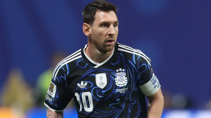 Lionel Messi playing for Argentina.