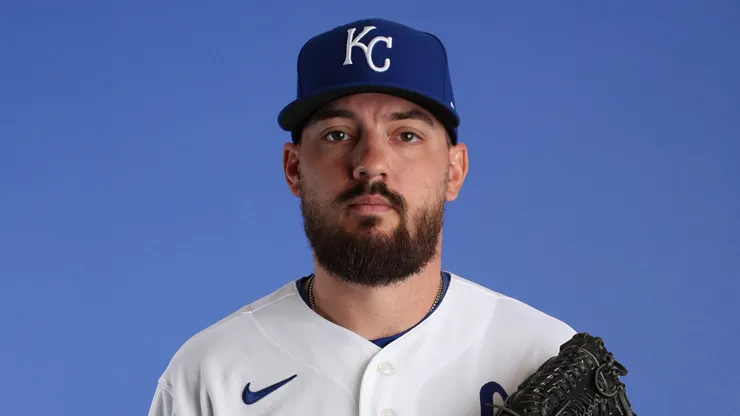 John Schreiber #46 of the Kansas City Royals