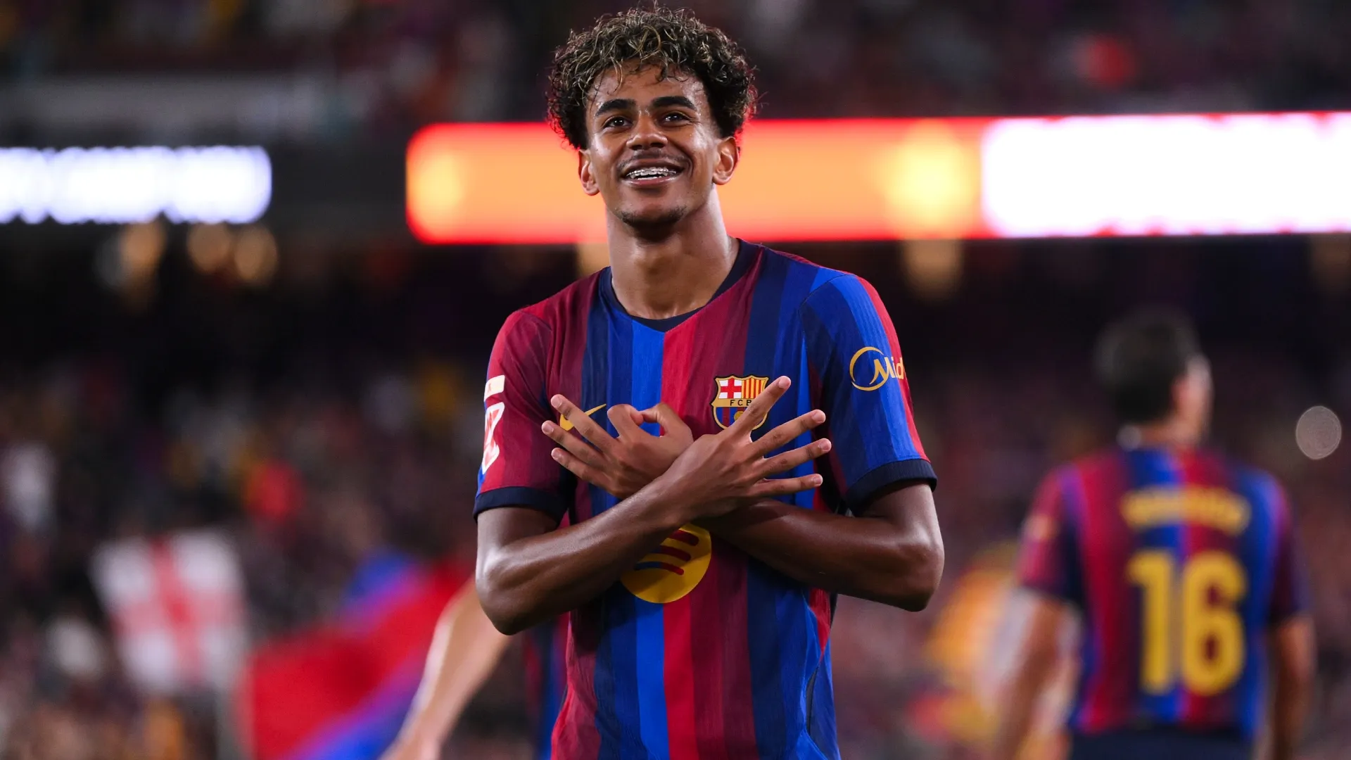 Lamine Yamal during the LaLiga EA Sports 2026/27 match (Source: David Ramos/Getty Images)
