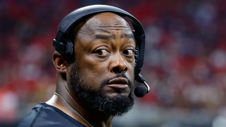 Mike Tomlin head coach of the Pittsburgh Steelers