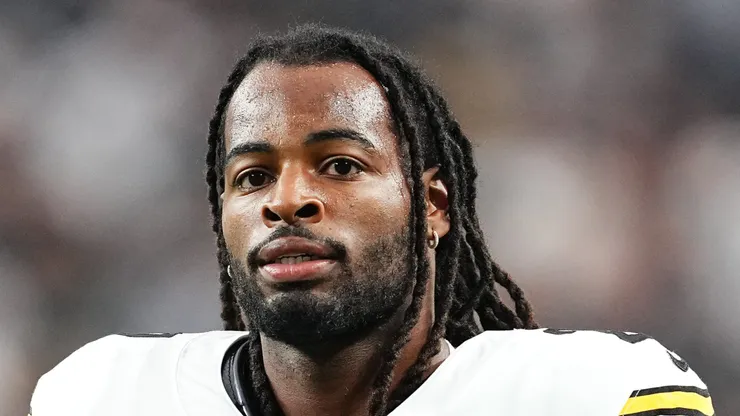 Najee Harris running back of the New York Giants