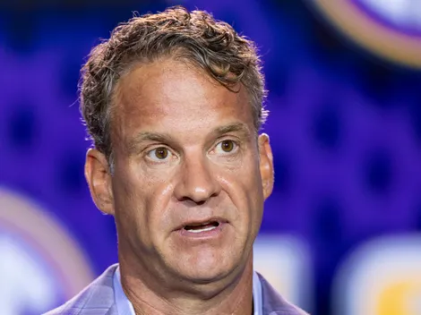 Why is kickoff for LSU vs Clemson delayed today in Lane Kiffin’s debut?