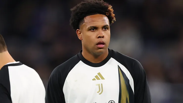 Weston McKennie of Juventus warms up during the match between Juventus and FC Internazionale.