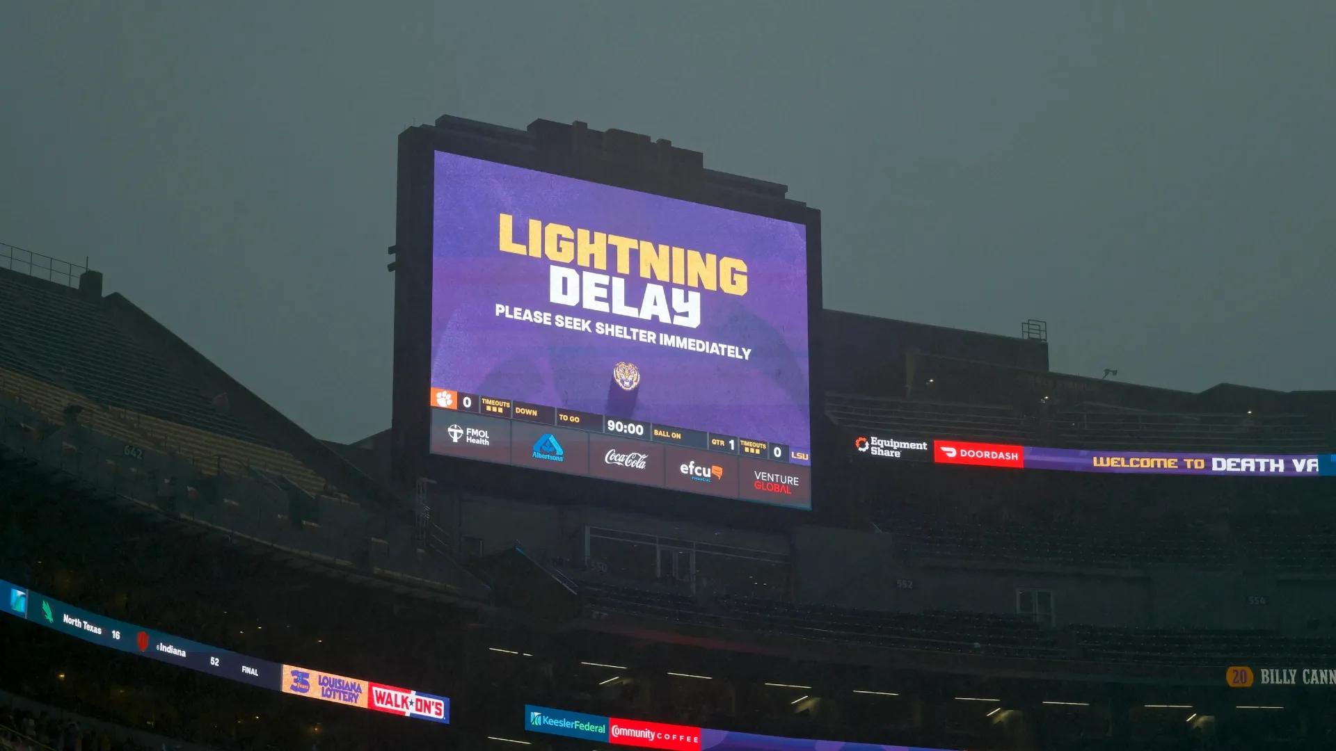 A sign signaling a lightning delay is seen prior to a game between the LSU Tigers and the Clemson Tigers at Tiger Stadium on September 05, 2026 in Baton Rouge, Louisiana.