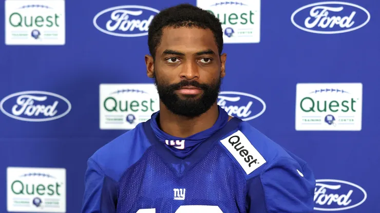 Darius Slayton #18 of the New York Giants
