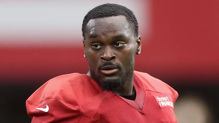 Jeremiyah Love #4 of the Arizona Cardinals participates in a team practice.
