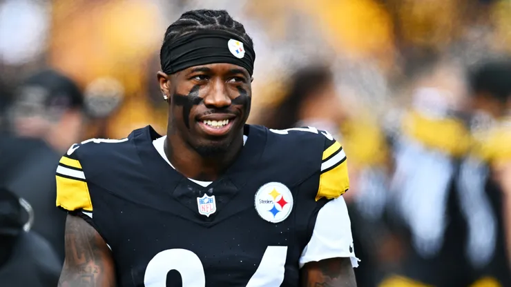 Joey Porter Jr. #24 of the Pittsburgh Steelers