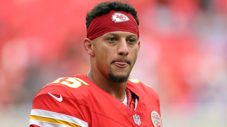 Quarterback Patrick Mahomes #15 of the Kansas City Chiefs warms up prior to the preseason game.