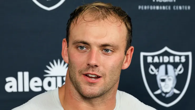 Brock Bowers #89 of the Las Vegas Raiders
