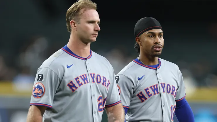 Infielders Pete Alonso #20 and Francisco Lindor #12 when playing with the Mets.