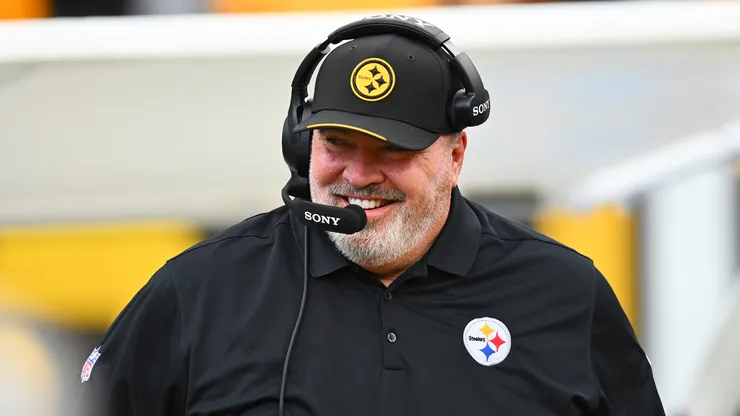 Head coach Mike McCarthy of the Pittsburgh Steelers
