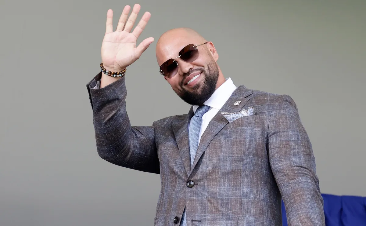 NY Mets legend Carlos Beltran weighs in on potential return as manager