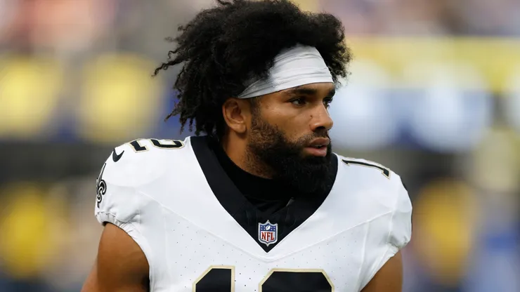 Chris Olave #12 of the New Orleans Saints.