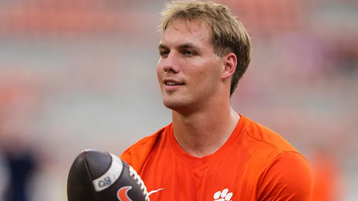 Quarterback Tait Reynolds #2 of the Clemson Tigers warms up prior to his game.