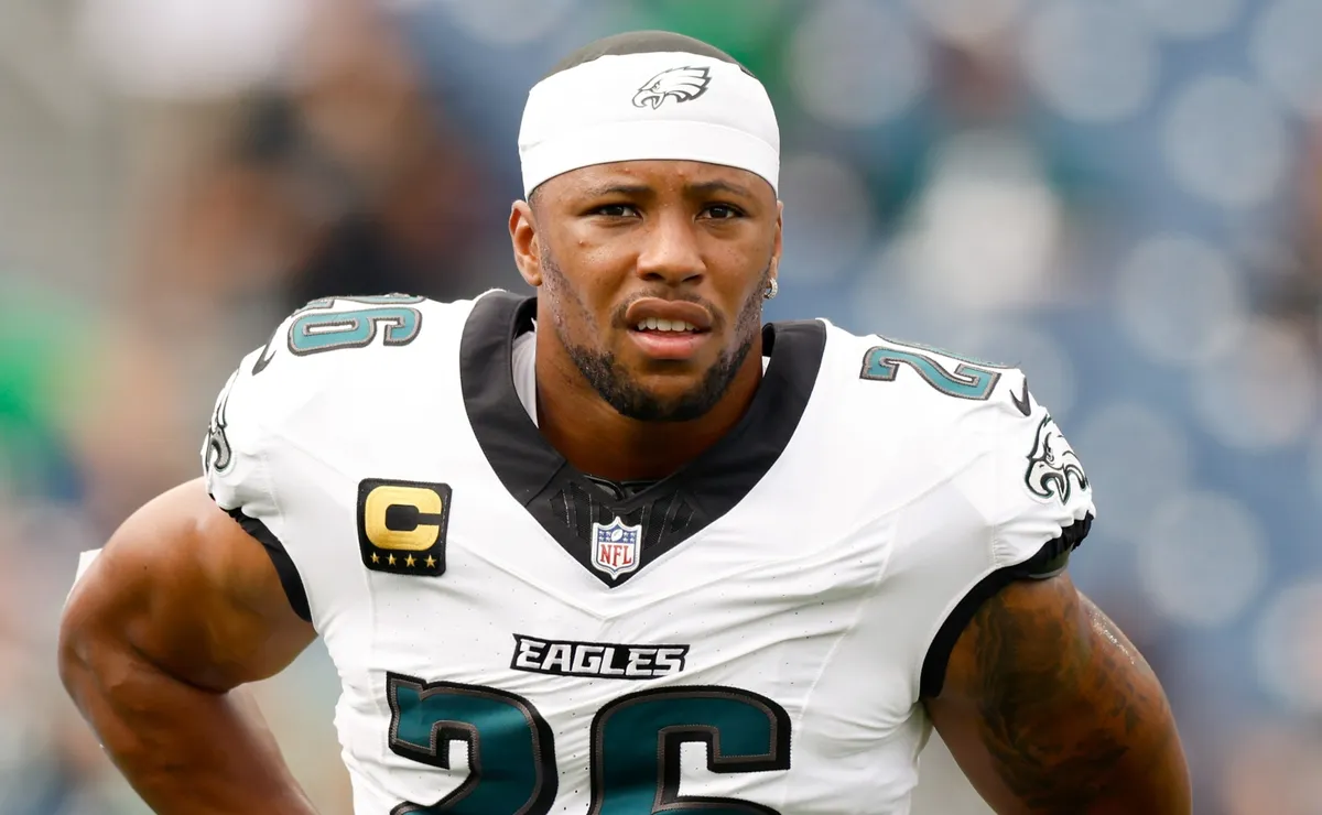 What happened to Saquon Barkley? Eagles RB depth chart vs Titans today