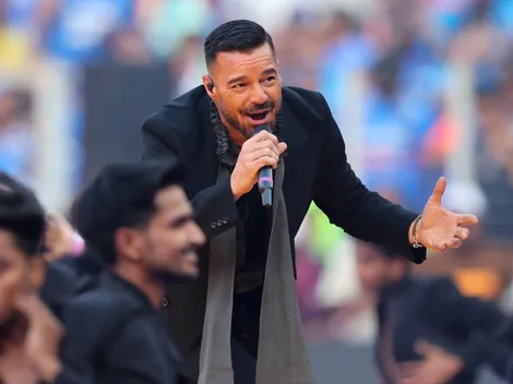 What was Ricky Martin’s first song at Cowboys vs Ravens halftime?