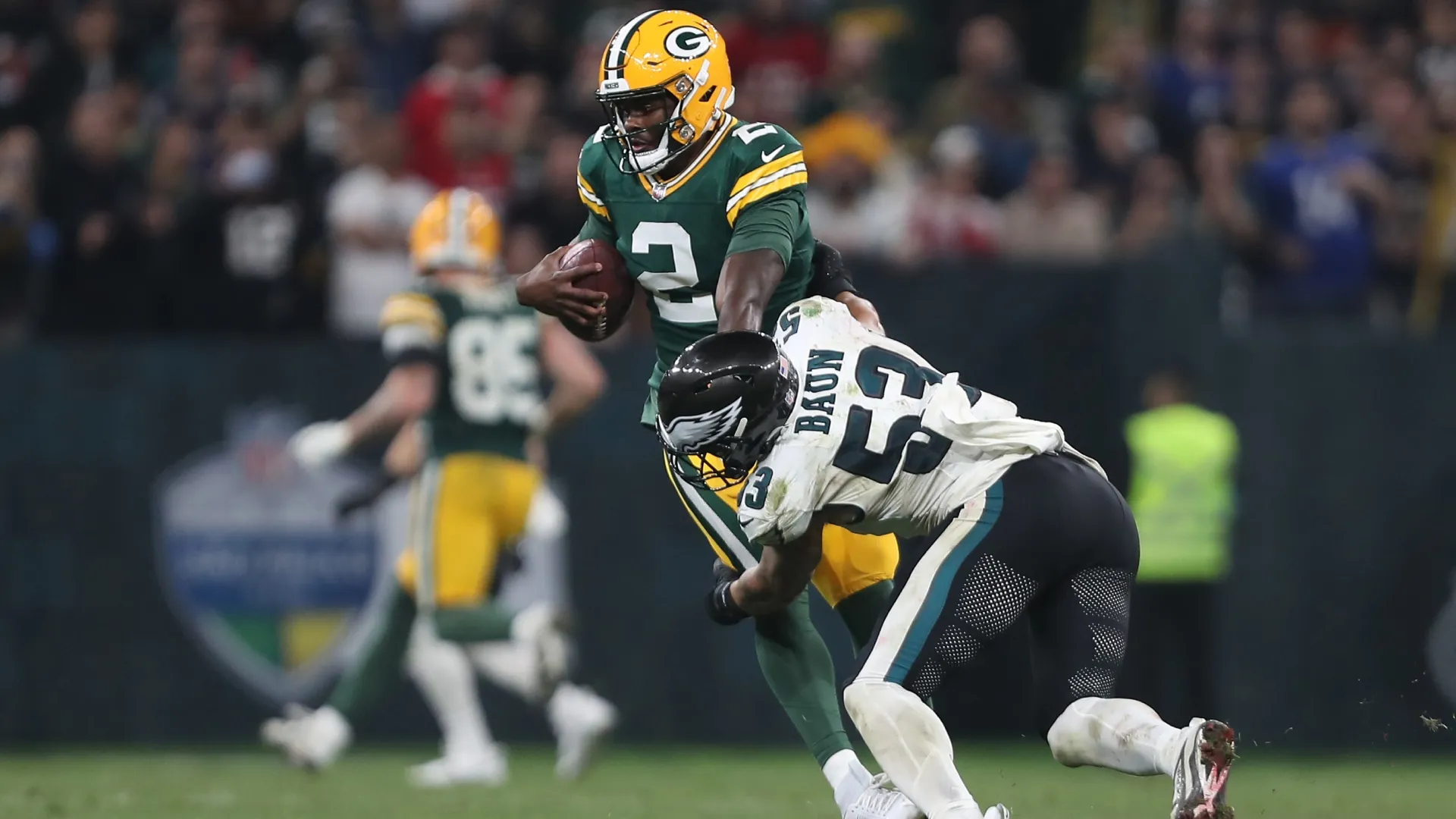 Zack Baun #53 of the Eagles sacks Malik Willis #2 of the Packers (Source: Wagner Meier/Getty Images)