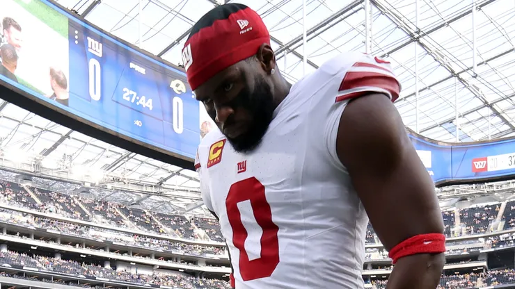 Brian Burns #0 of the New York Giants walks the sidelines prior to the game against the Los Angeles Rams.