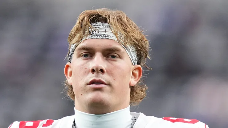 Jaxson Dart quarterback of the New York Giants