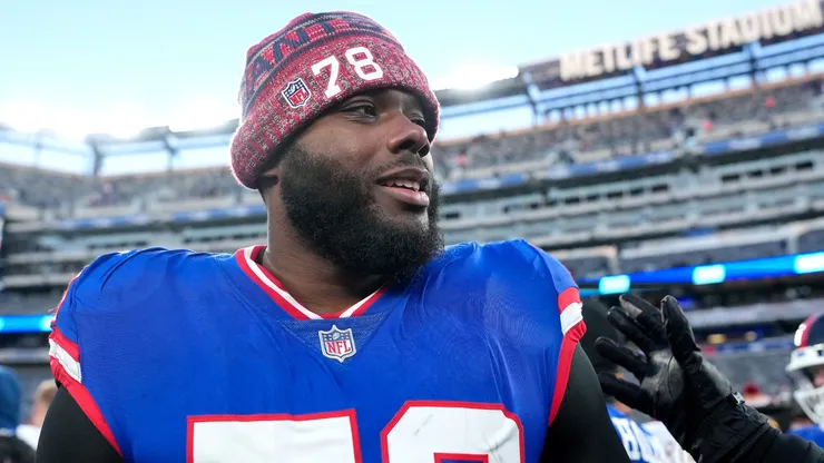 Andrew Thomas #78 of the New York Giants