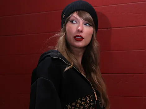 Is Taylor Swift attending the Dolphins vs Chiefs game in Miami today?
