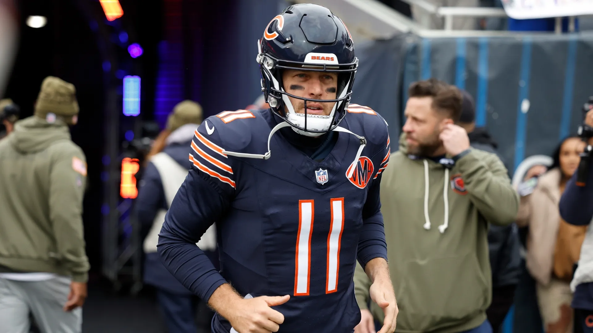 Case Keenum #11 of the Chicago Bears runs out of the tunnel (Source: Wesley Hitt/Getty Images)