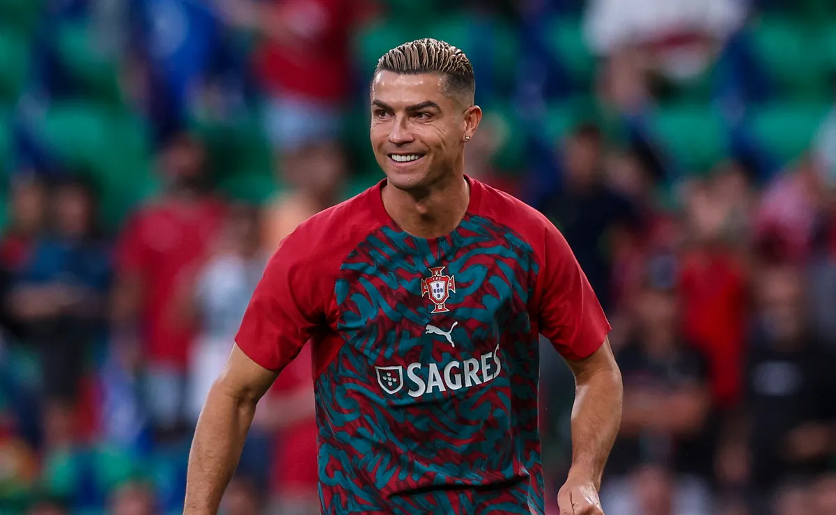 Portugal star reveals his special plan for Cristiano Ronaldo’s 1000th career goal 7 cristiano ronaldo 5 1