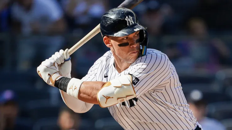 Aaron Judge #99 of the New York Yankees at bat.