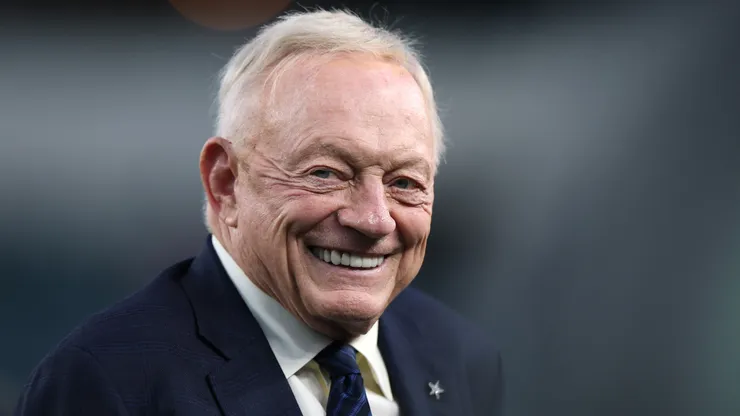 Owner Jerry Jones of the Dallas Cowboys smiles.