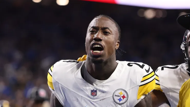 Joey Porter Jr. #24 has been traded from the Steelers to the Cowboys.