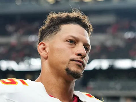 Chiefs' Mahomes is a fan of Raiders' experiment with Mendoza, Cousins