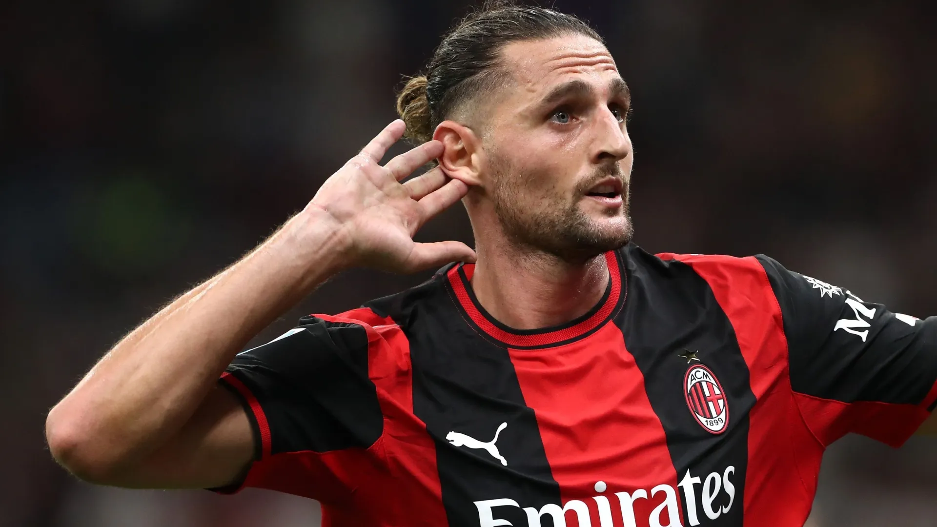 Adrien Rabiot of AC Milan during the Serie A match (Source: Marco Luzzani/Getty Images)