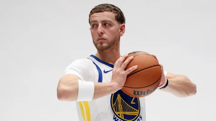Brandin Podziemski #2 of the Golden State Warriors poses for a picture.
