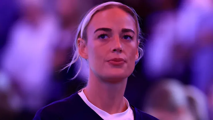 Sophie Cunningham #8 of the Indiana Fever stands as the national anthem.