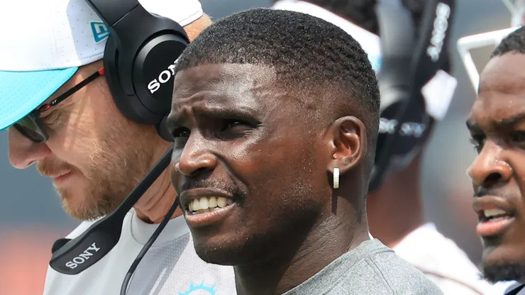 Tyreek Hill on the sidelines during an NFL Preseason 2025 game.