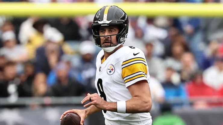 Aaron Rodgers of Pittsburgh Steelers.