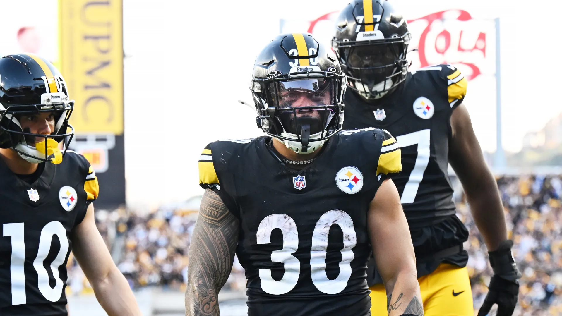 Jaylen Warren #30 of the Pittsburgh Steelers celebrates a touchdown.
