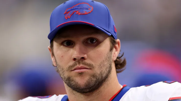 Josh Allen #17 of the Buffalo Bills looks on prior to the game against the Los Angeles Rams.