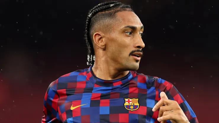 Raphinha of FC Barcelona warms up before the UEFA Champions League 2026/27 League Phase.