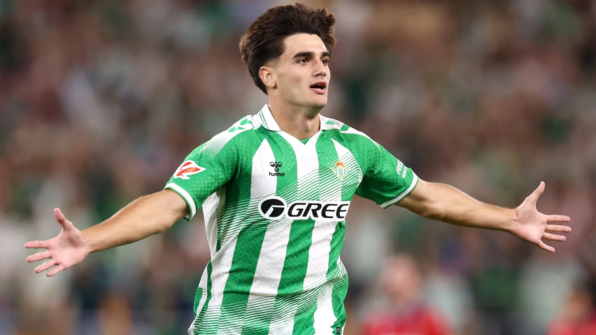 Jose Antonio Morante of Real Betis (Source: Fran Santiago/Getty Images)