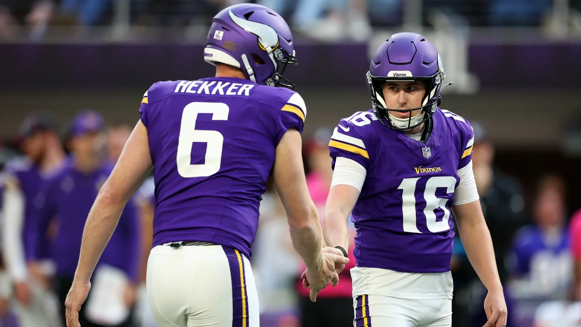 Will Reichard #16 with teammate Johnny Hekker #6 of the Minnesota Vikings (Source: David Berding/Getty Images)